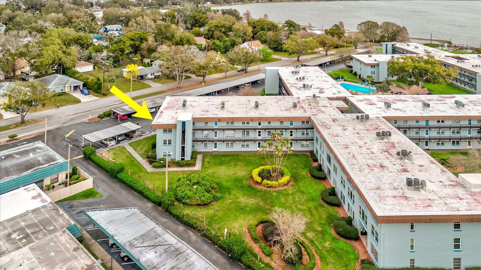 333 Lake Howard Dr #314 D, Winter Haven, FL 33880 photo