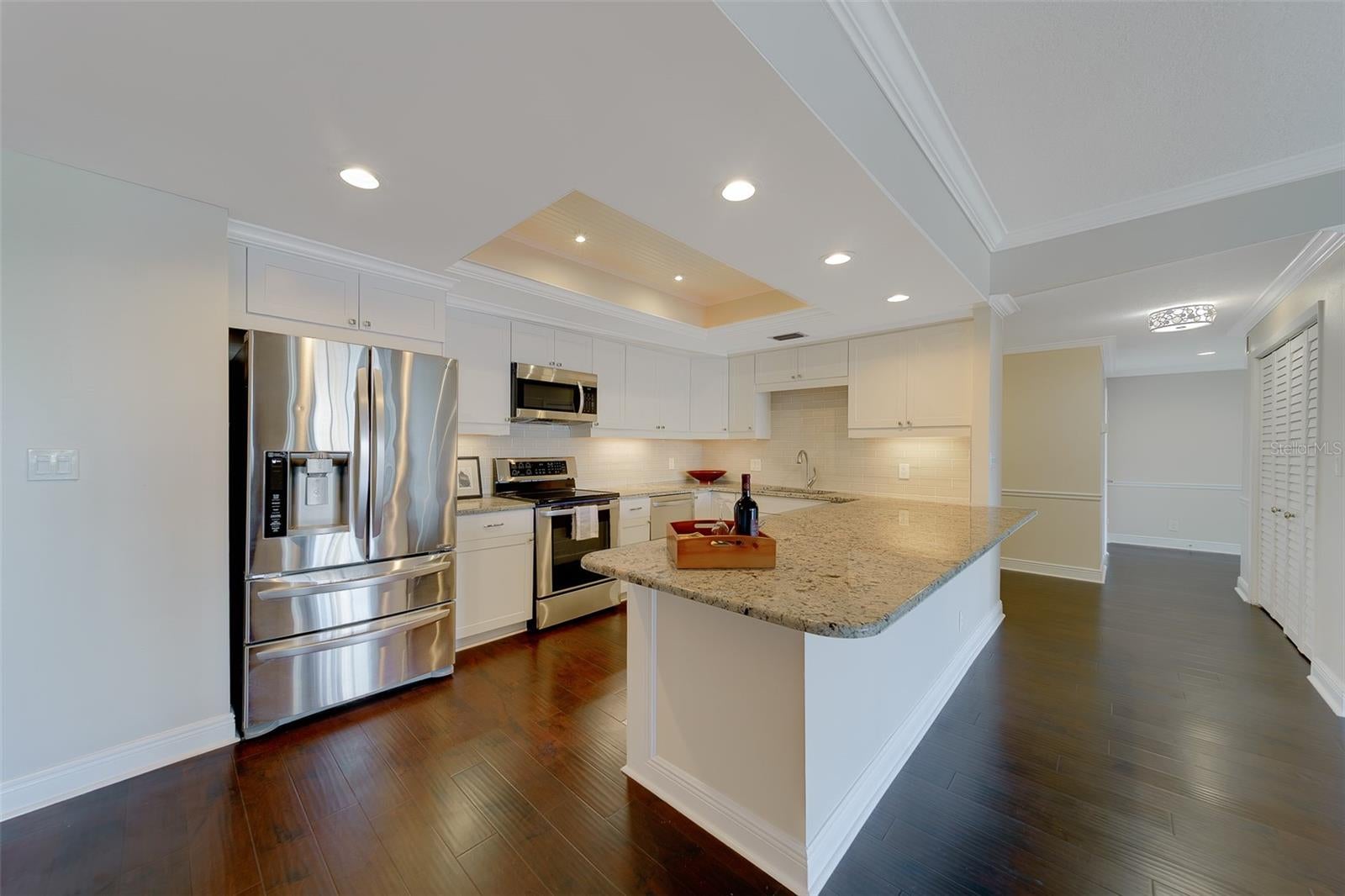 8 Belleview Blvd #308, Belleair, FL 33756 photo