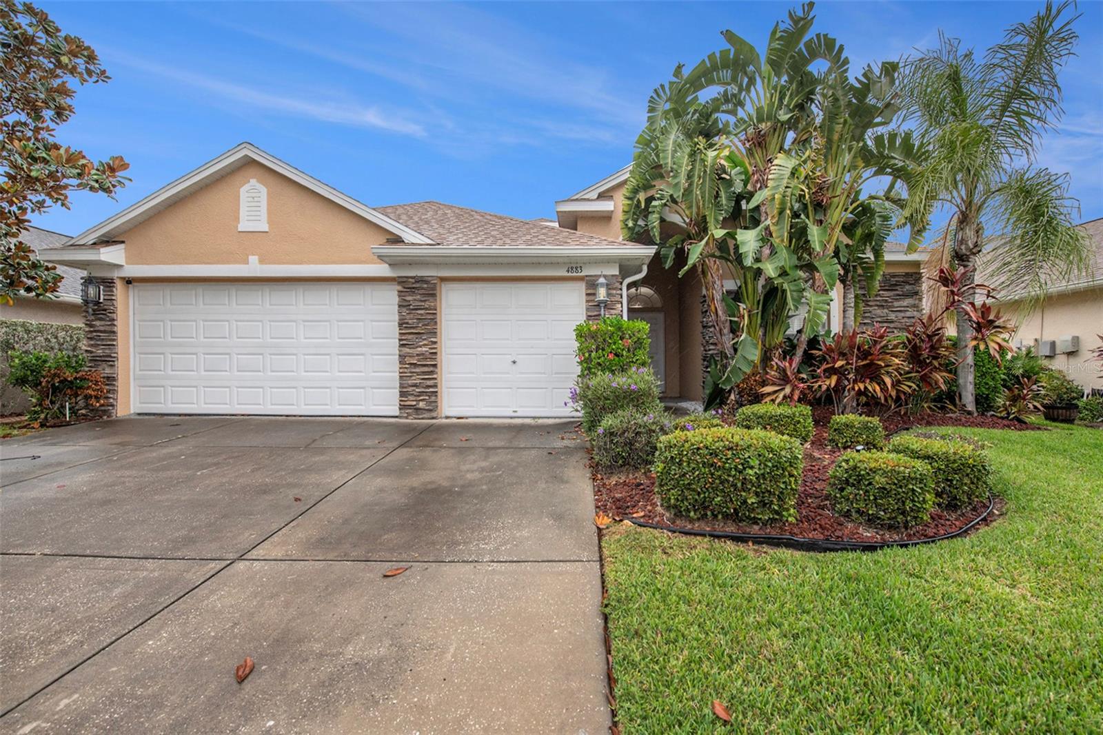 4883 Breeze Cir, Palm Harbor, FL 34683