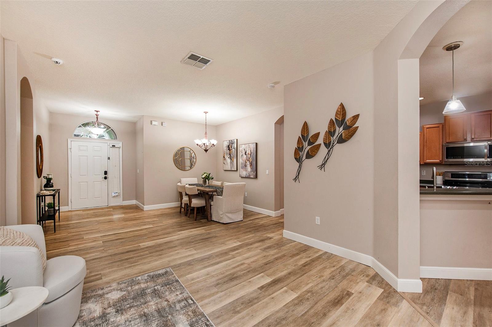 4883 W Breeze Cir, Palm Harbor, FL 34683 photo