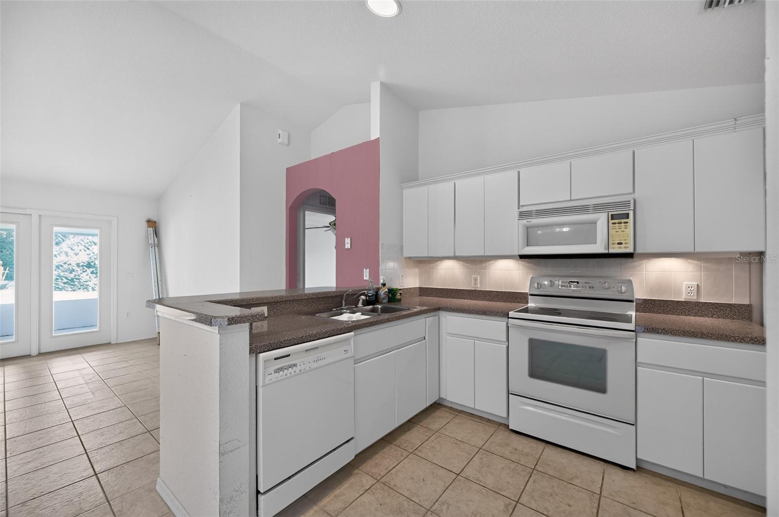 19735 SW 93 Pl, Dunnellon, FL 34432 photo