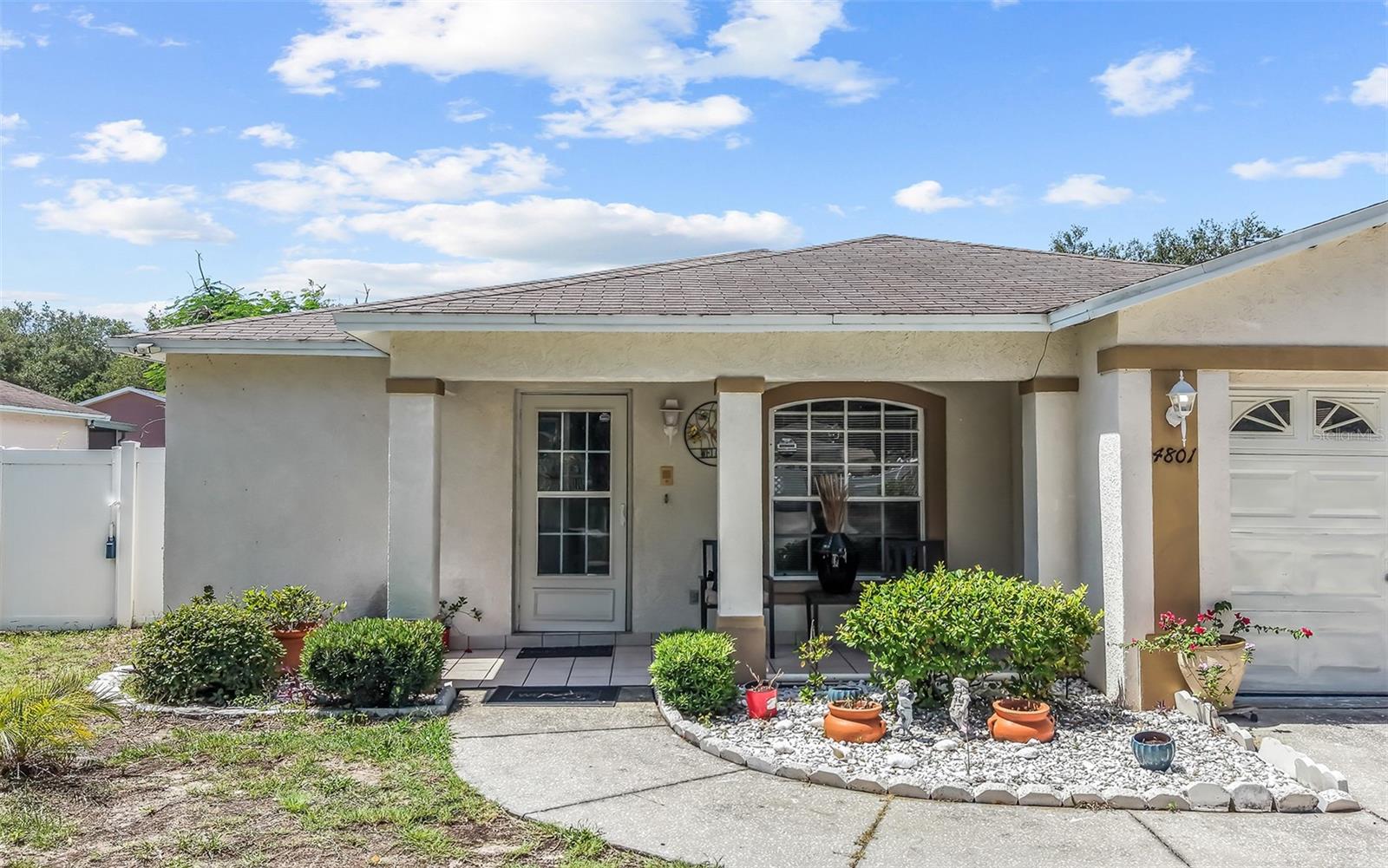 4801 Rock Fish Ct, Tampa, FL 33617 photo