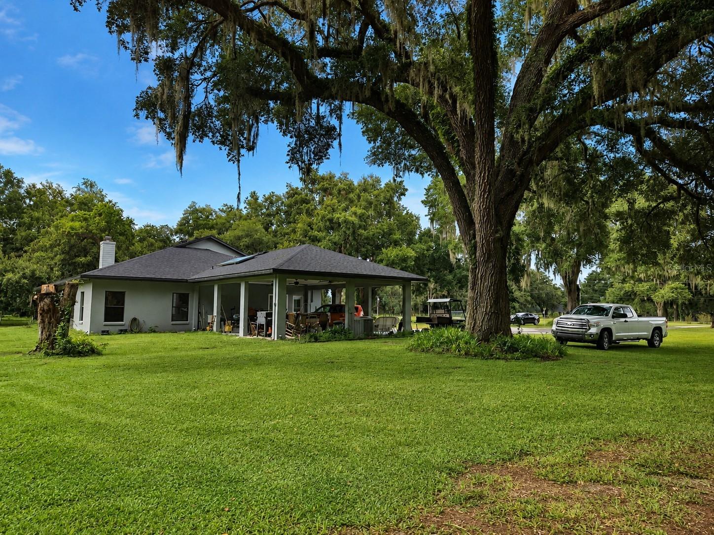 2672 SE 35 St, Sumterville, FL 33585 photo