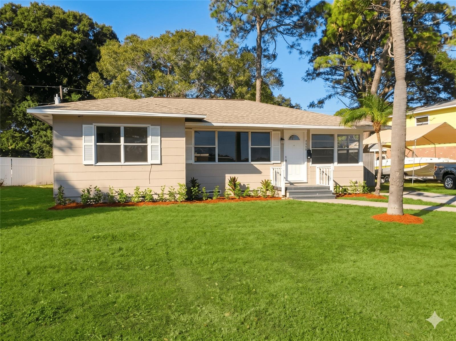 8330 63 Way, Pinellas Park, FL 33781