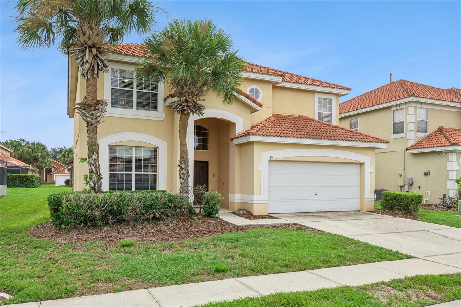 120 Saragossa Ave, Davenport, FL 33897 photo