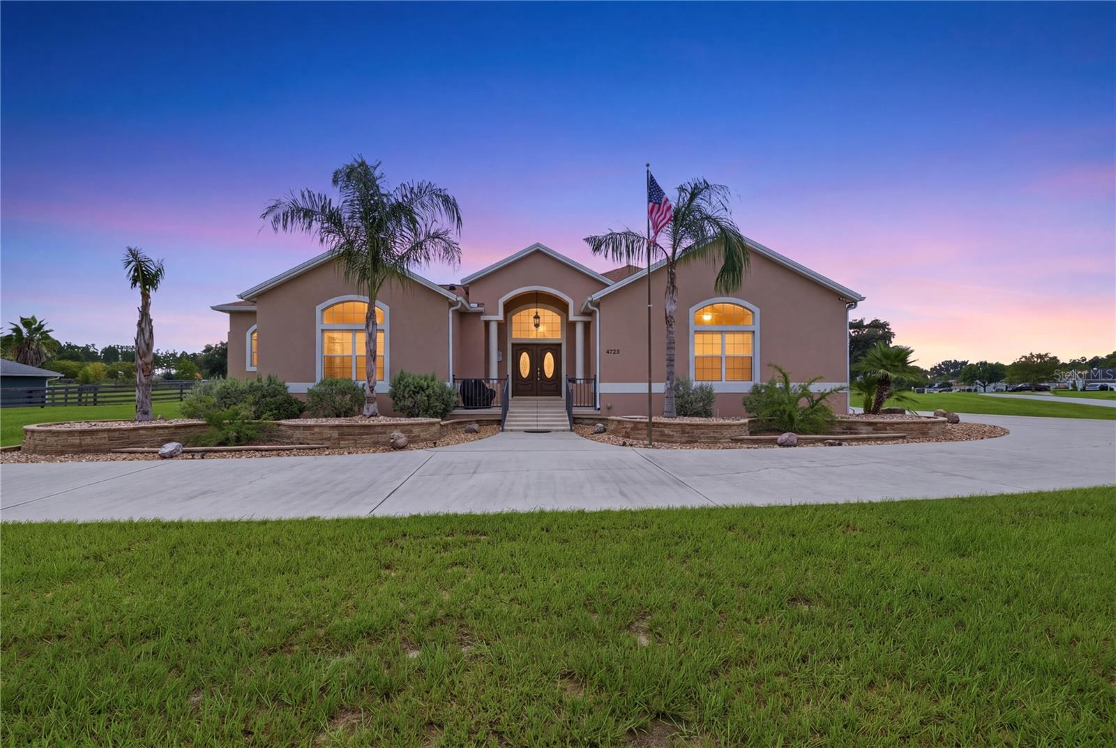 4725 County Road 121d, Wildwood, FL 34785 photo