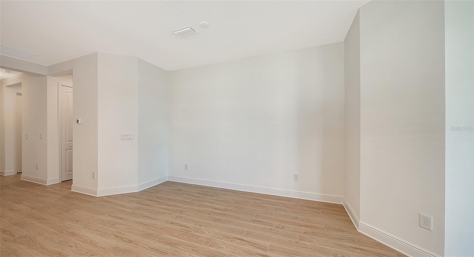 2114 Sylvester Palm Ln, Bradenton, FL 34212 photo
