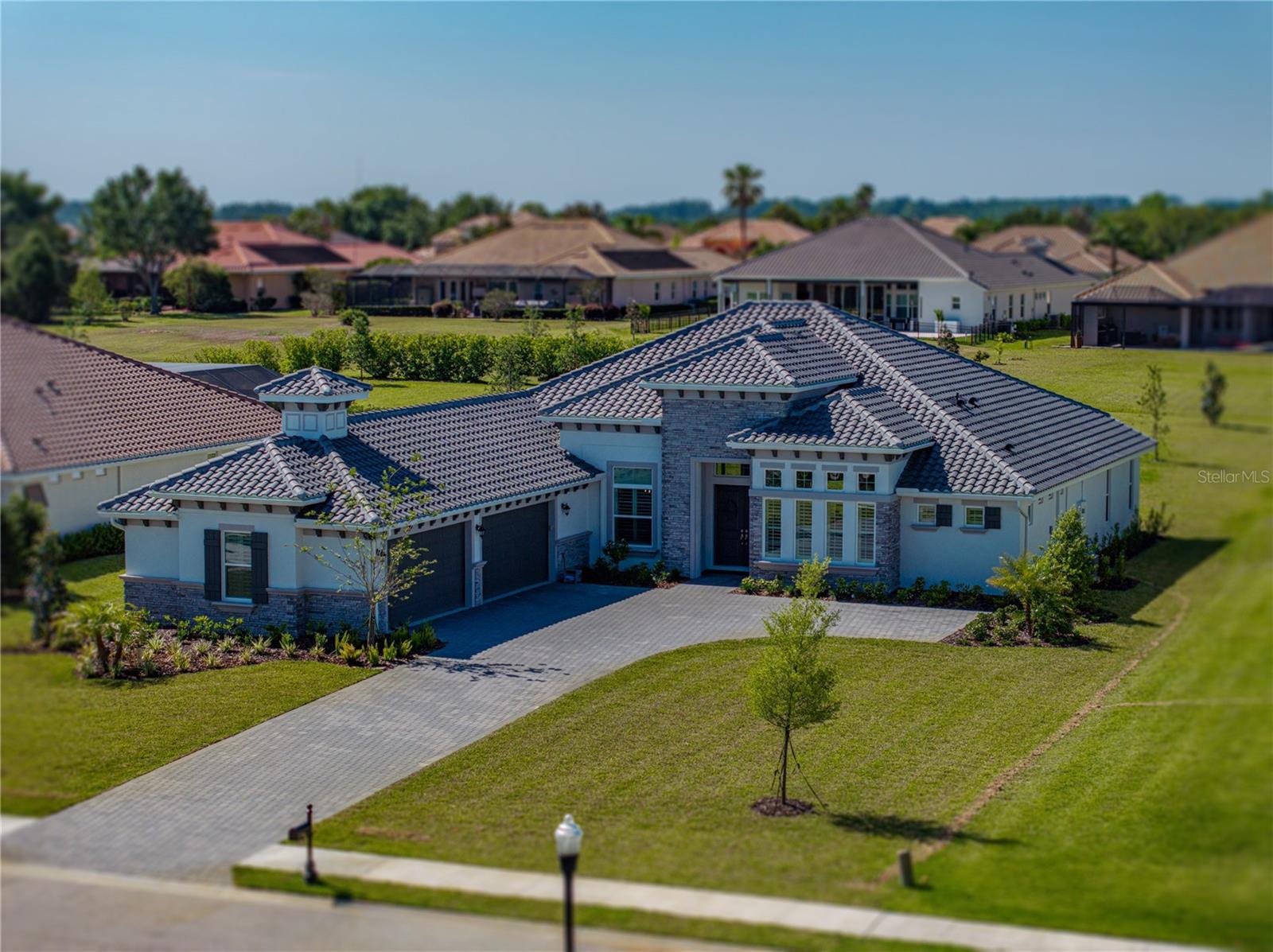 Single Family Residence in DADE CITY FL 13805 CARRYBACK DRIVE 4.jpg