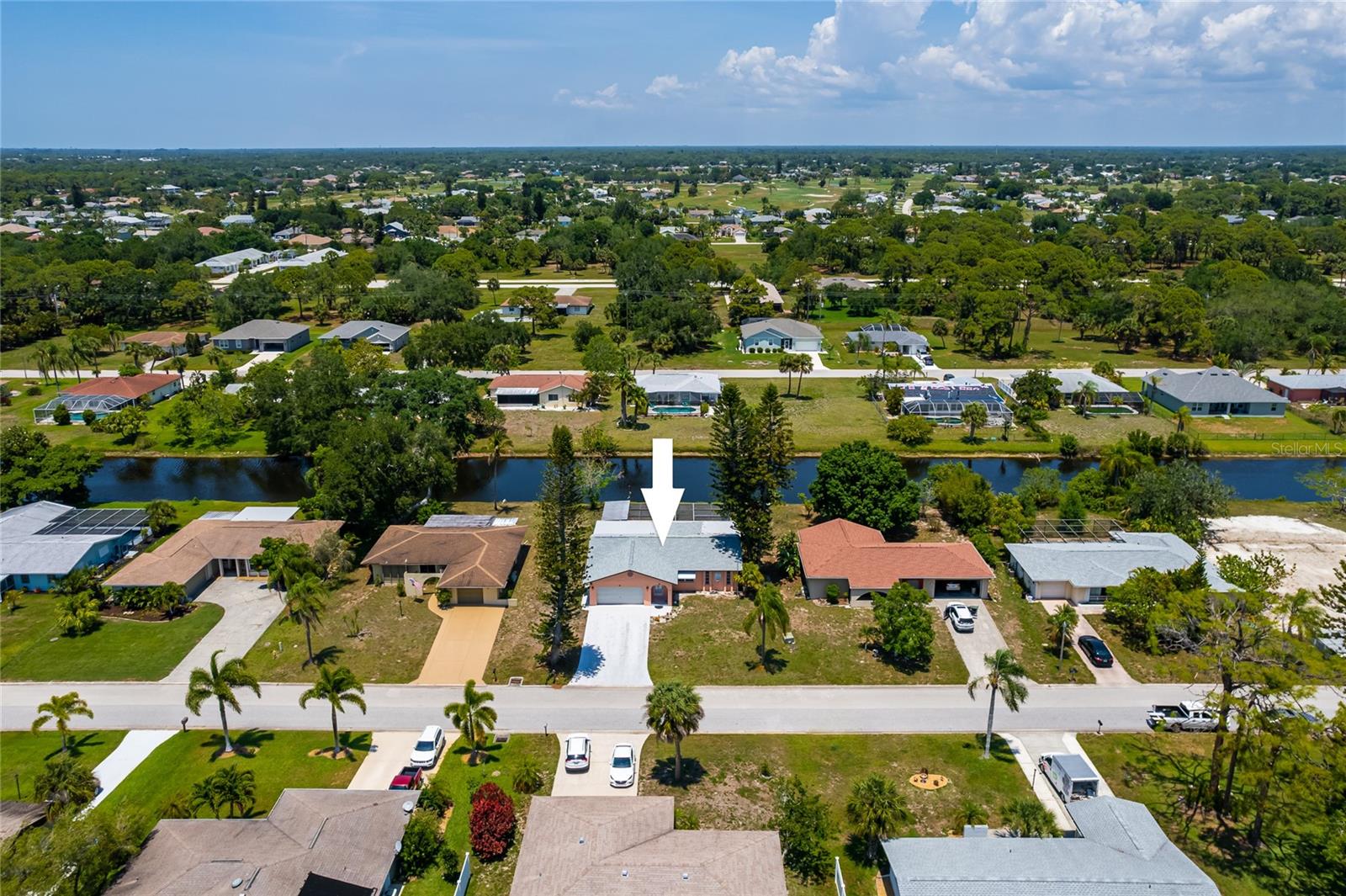 231 Caddy Rd, Rotonda West, FL 33947 photo