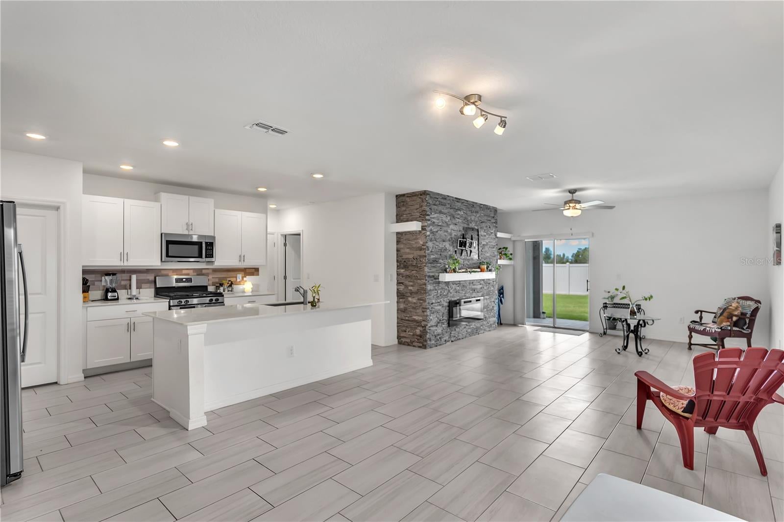 22547 Storybook Cabin Way, Land O Lakes, FL 34637 photo
