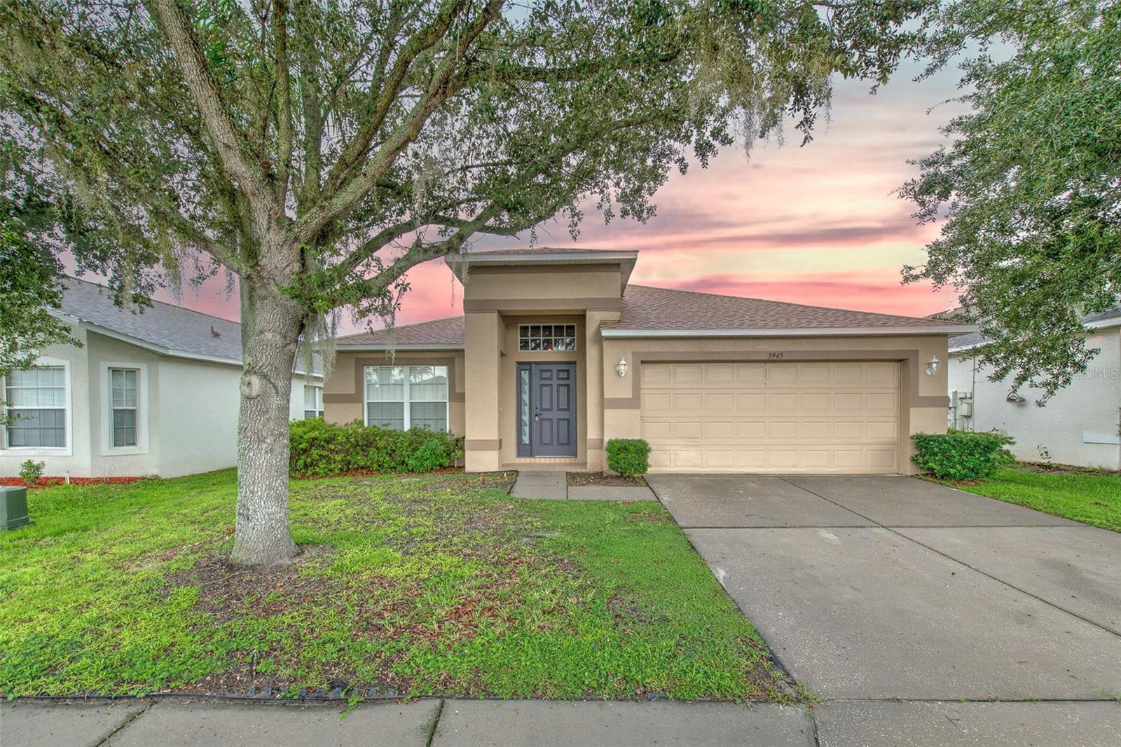 3945 Hampton Hills Dr, Lakeland, FL 33810