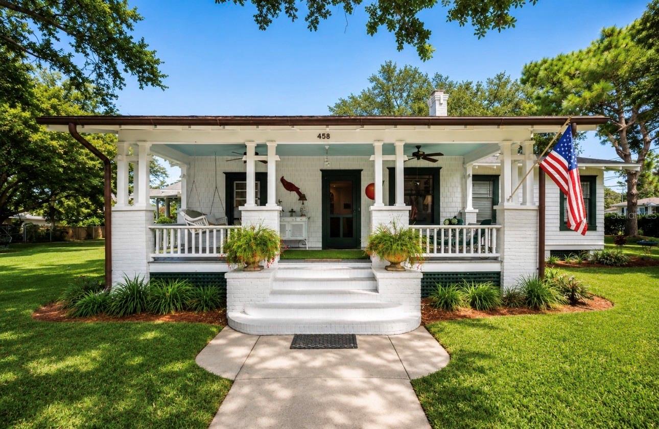 458 Scotland St, Dunedin, FL 34698