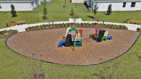 Single Family Residence in EAGLE LAKE FL 3052 TOTEM ROAD 29.jpg