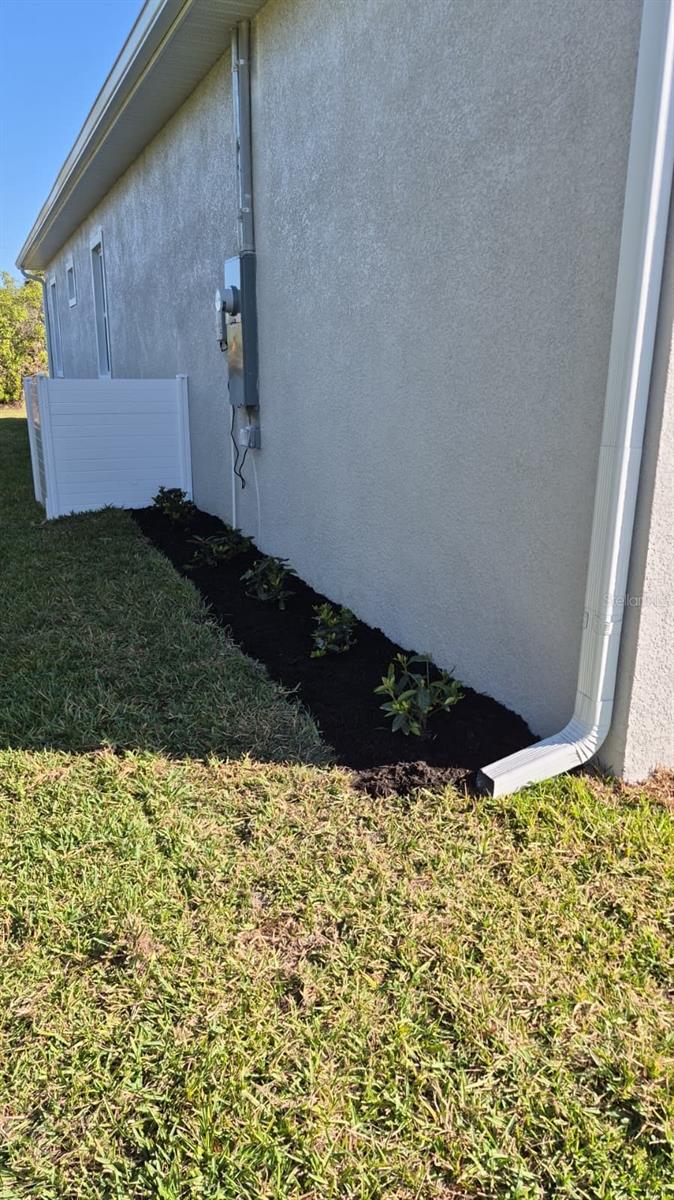 122 Naomi Pl, Rotonda West, FL 33947 photo