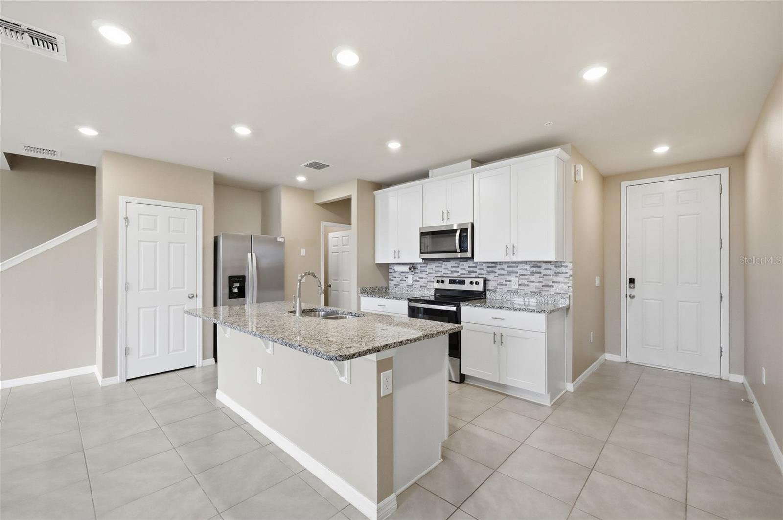 2518 Sweet Viburnum Way, Ocoee, FL 34761 photo