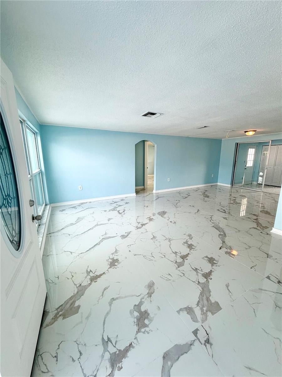 7040 Fox Hollow Dr, Port Richey, FL 34668 photo