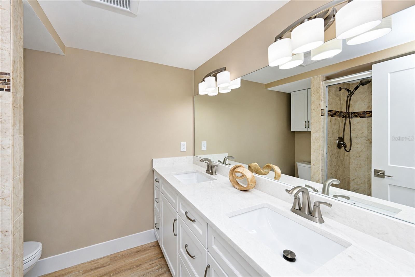 4857 Independence Dr, Bradenton, FL 34210 photo
