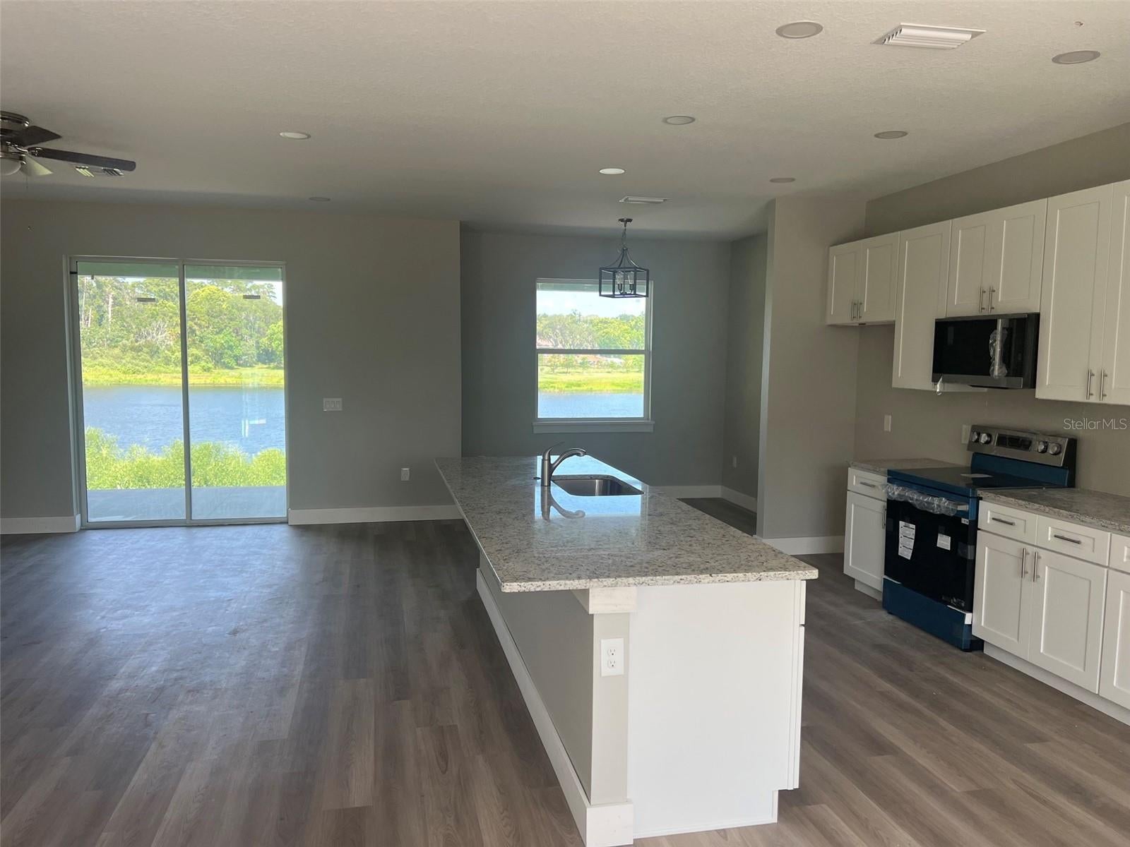 1355 W Hartley Cir, Deltona, FL 32725 photo