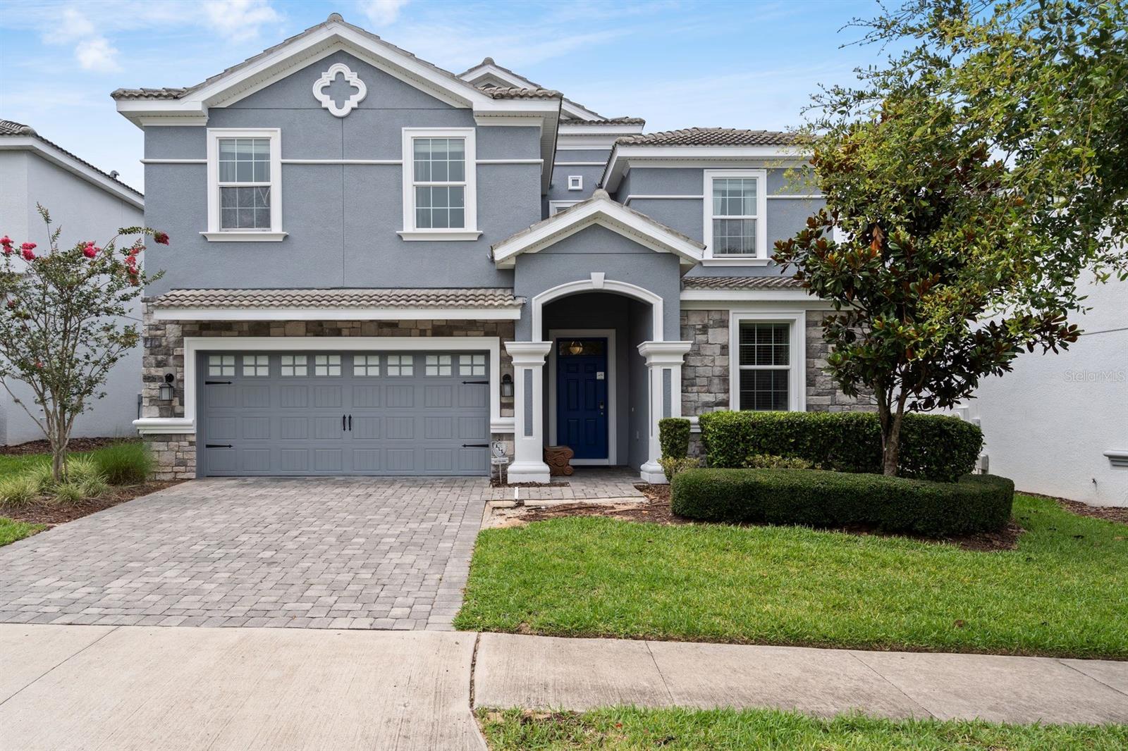9050 Stinger Dr, Davenport, FL 33896
