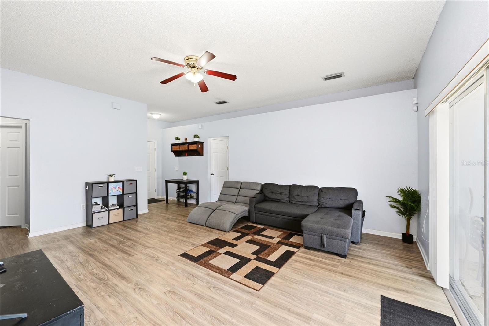 143 Laurel Ridge Ave, Ocoee, FL 34761 photo