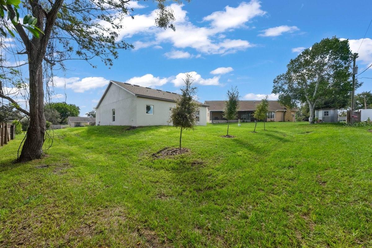 850 Glasgow Ave, Deltona, FL 32738 photo