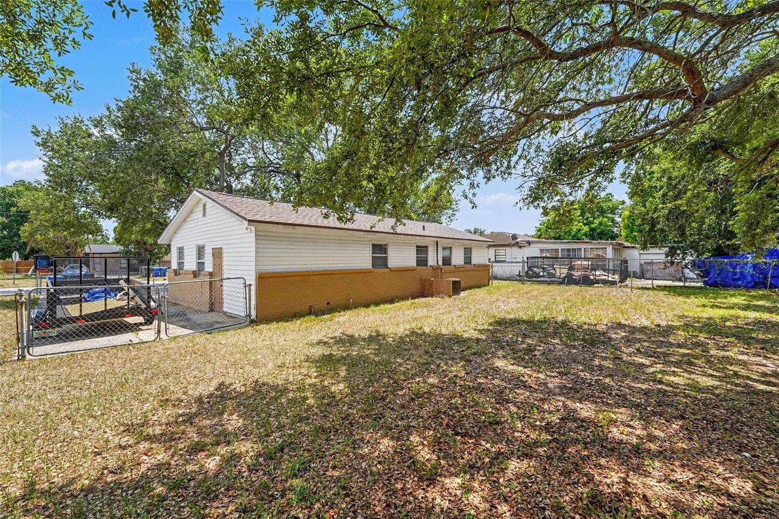 7924 Bahia Ave, Tampa, FL 33619 photo