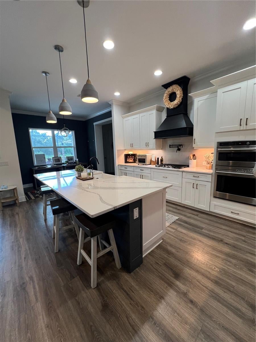 6233 Rivo Lake Blvd, Sarasota, FL 34241 photo