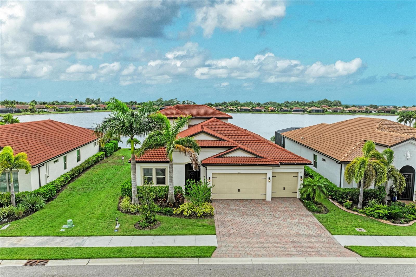 289 Villoresi Blvd, Nokomis, FL 34275 photo