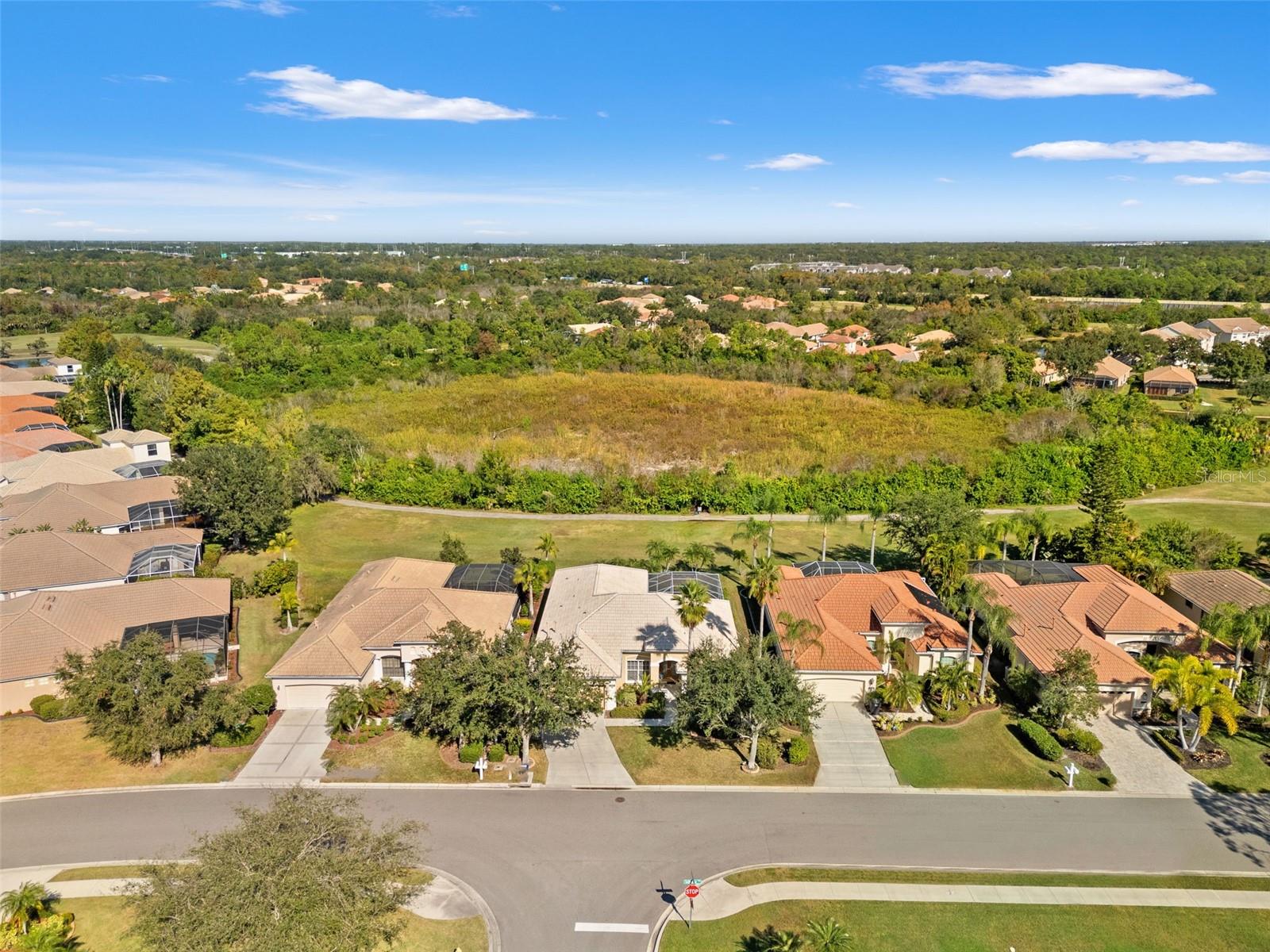 6882 Tailfeather Way, Bradenton, FL 34203 photo