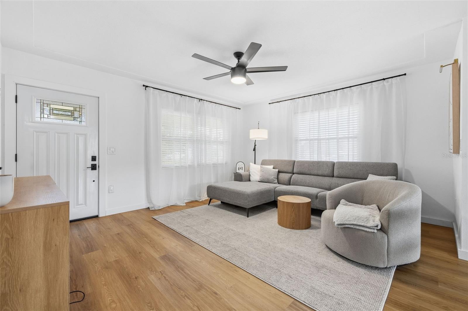 9851 52 St, Pinellas Park, FL 33782 photo