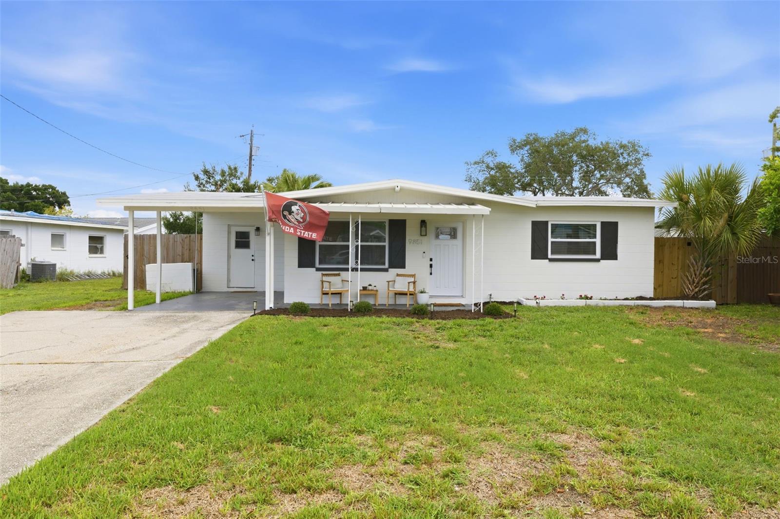 9851 52 St, Pinellas Park, FL 33782