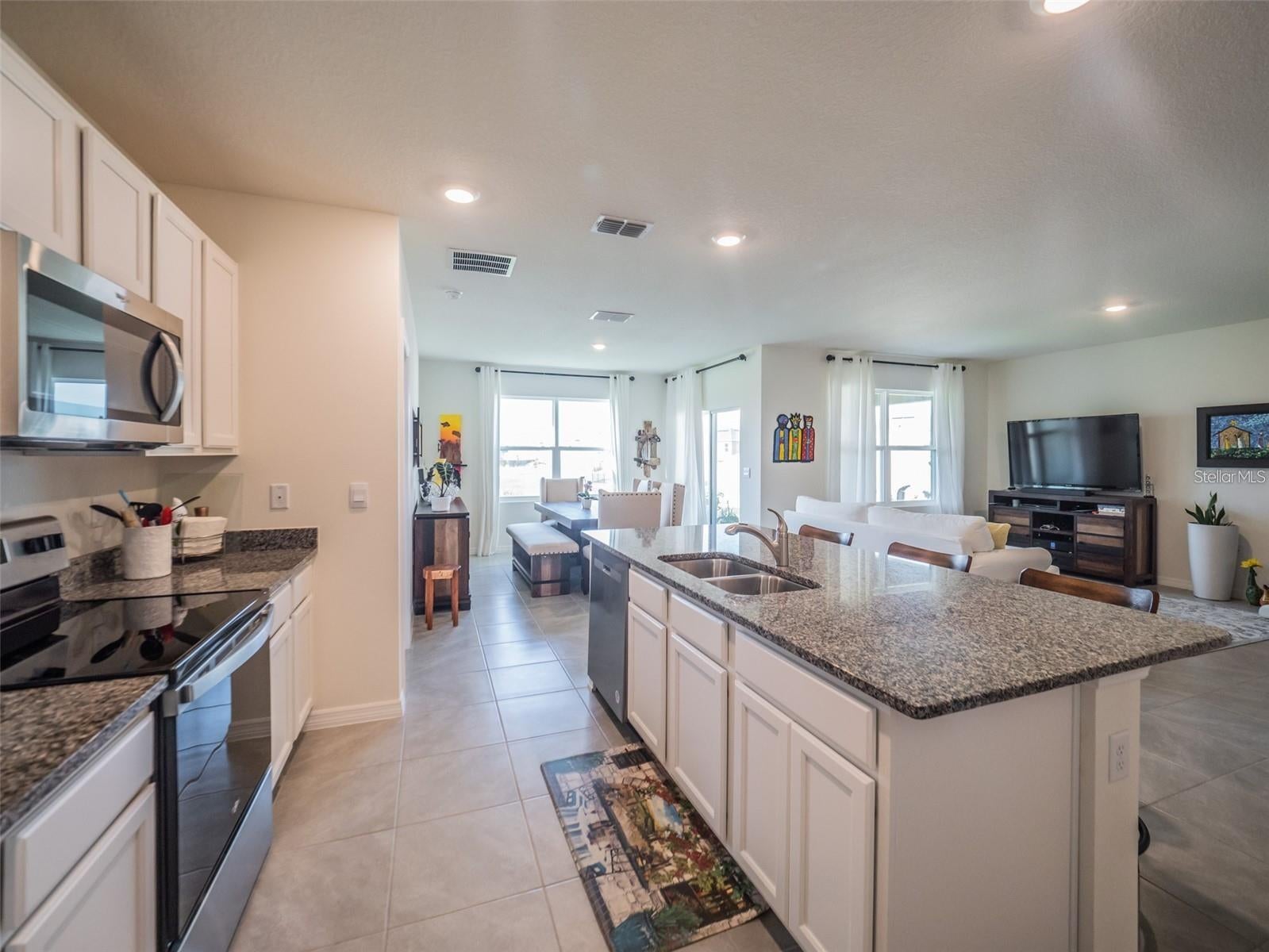 4885 Panga Ave, Mount Dora, FL 32757 photo