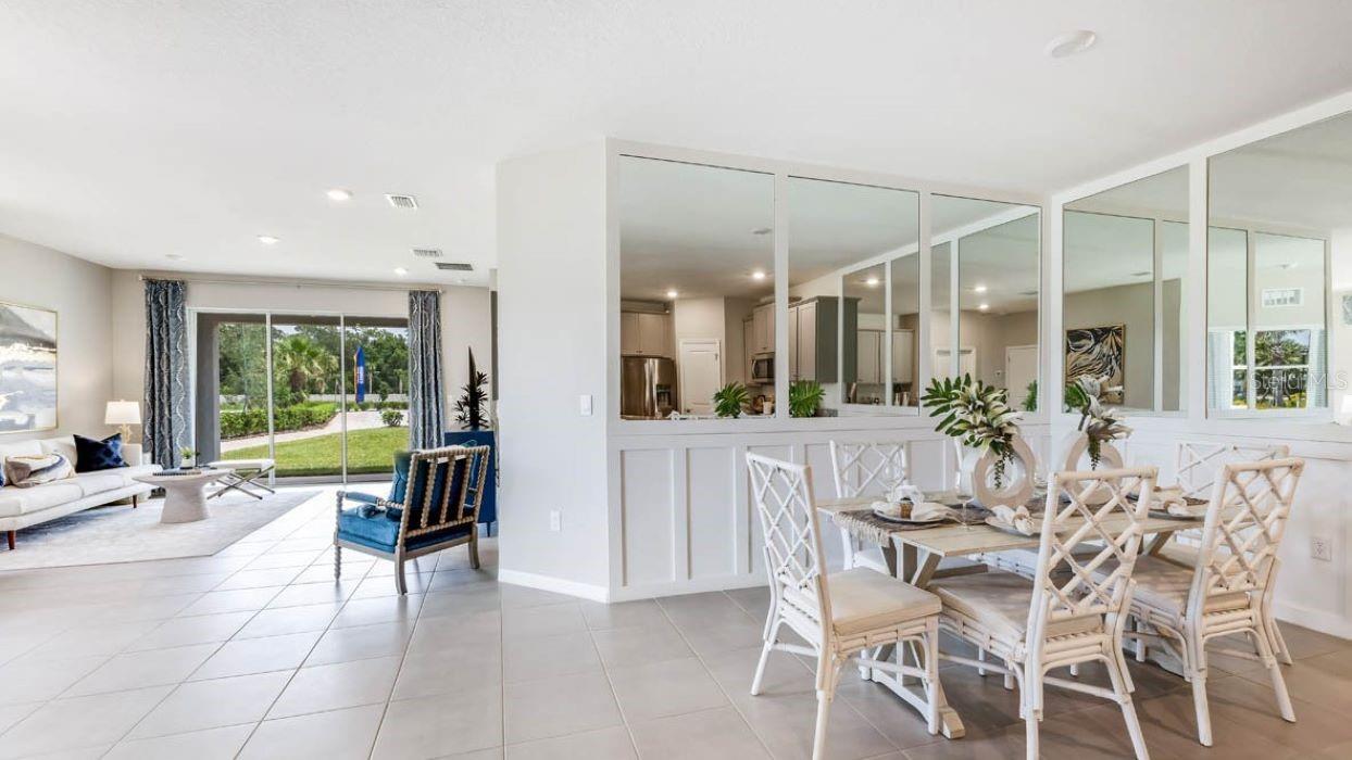 6273 Parmeron Ln, Sarasota, FL 34231 photo