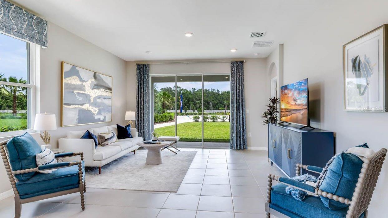 6273 Parmeron Ln, Sarasota, FL 34231 photo