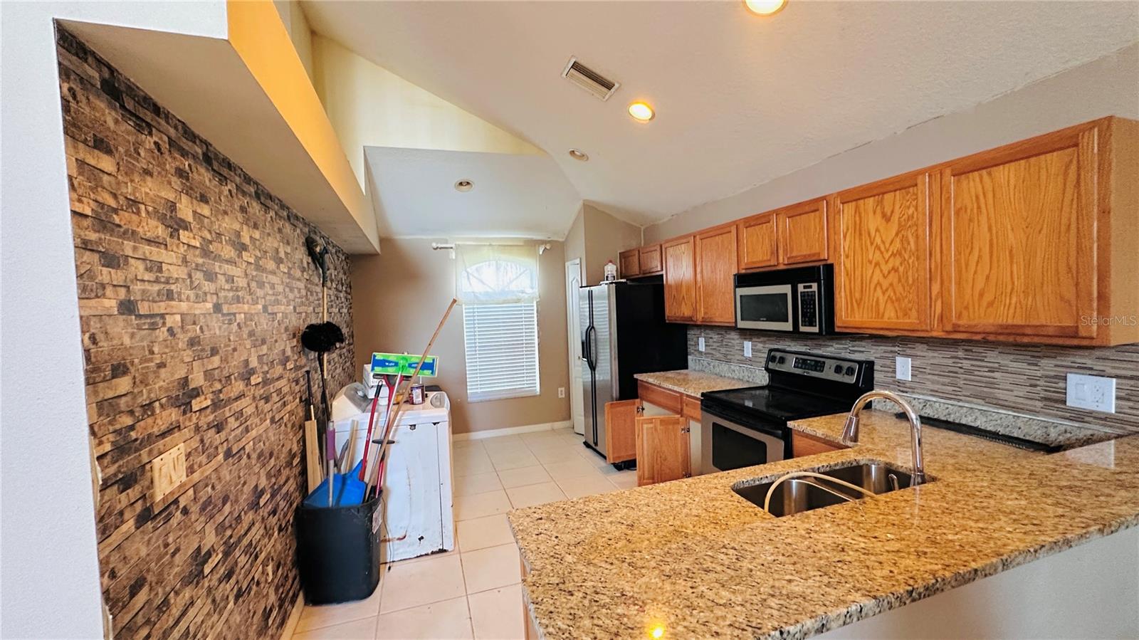 3965 Hampton Hills Rd, Lakeland, FL 33810 photo