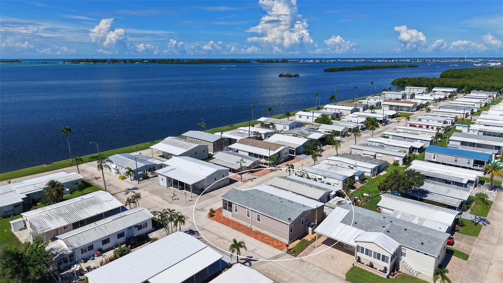 10315 Cortez Rd, Bradenton, FL 34210