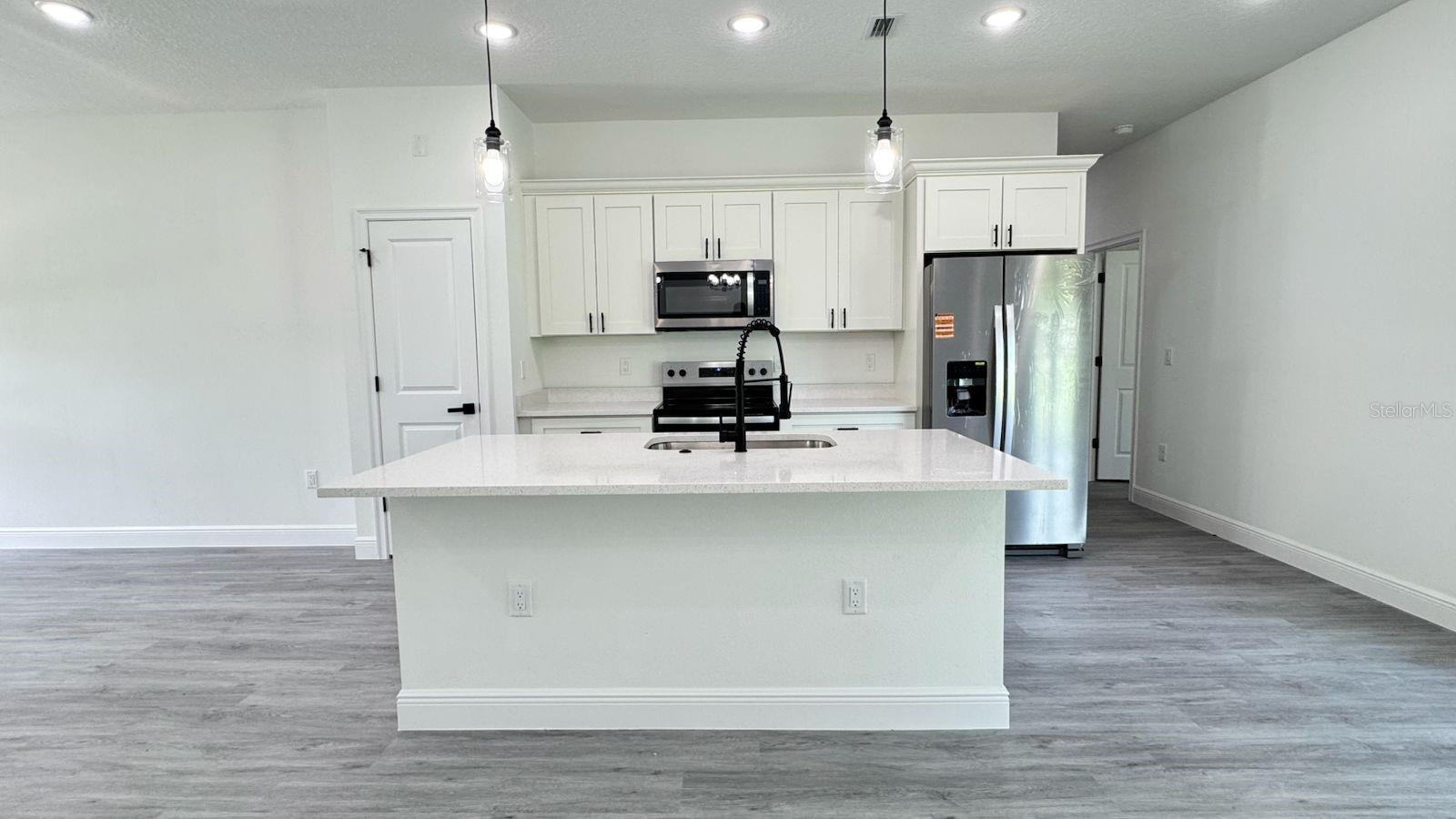 9278 N Satinwood Terrace, Citrus Springs, FL 34433 photo