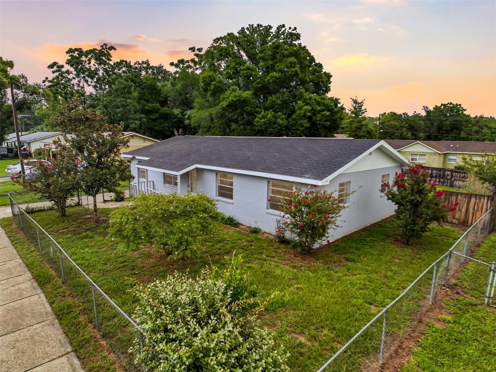 6376 Cammie St, Brooksville, FL 34602 photo