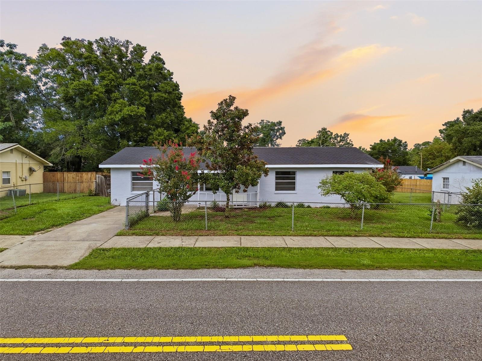 6376 Cammie St, Brooksville, FL 34602 photo