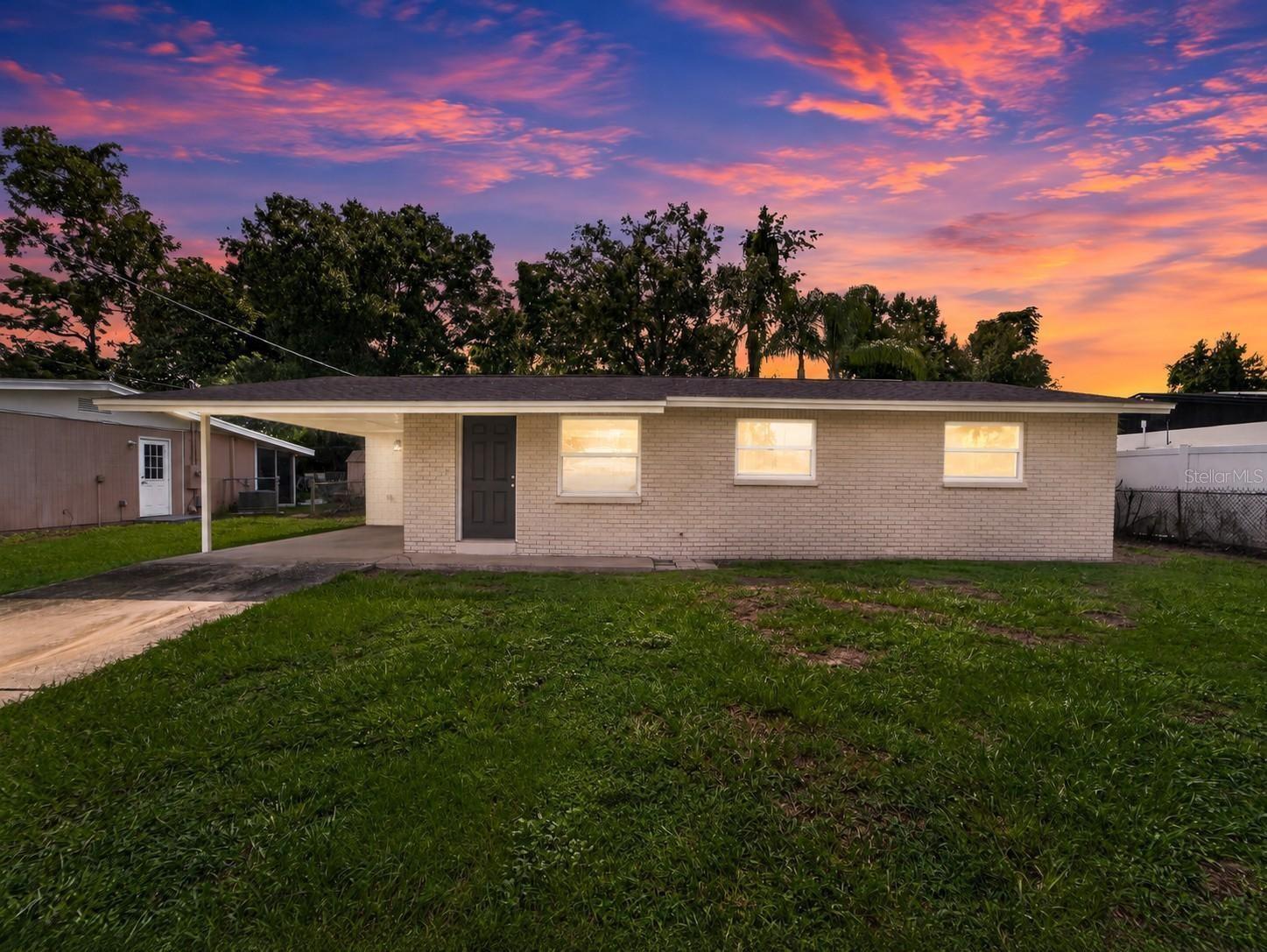 506 Shamrock Rd, Brandon, FL 33511