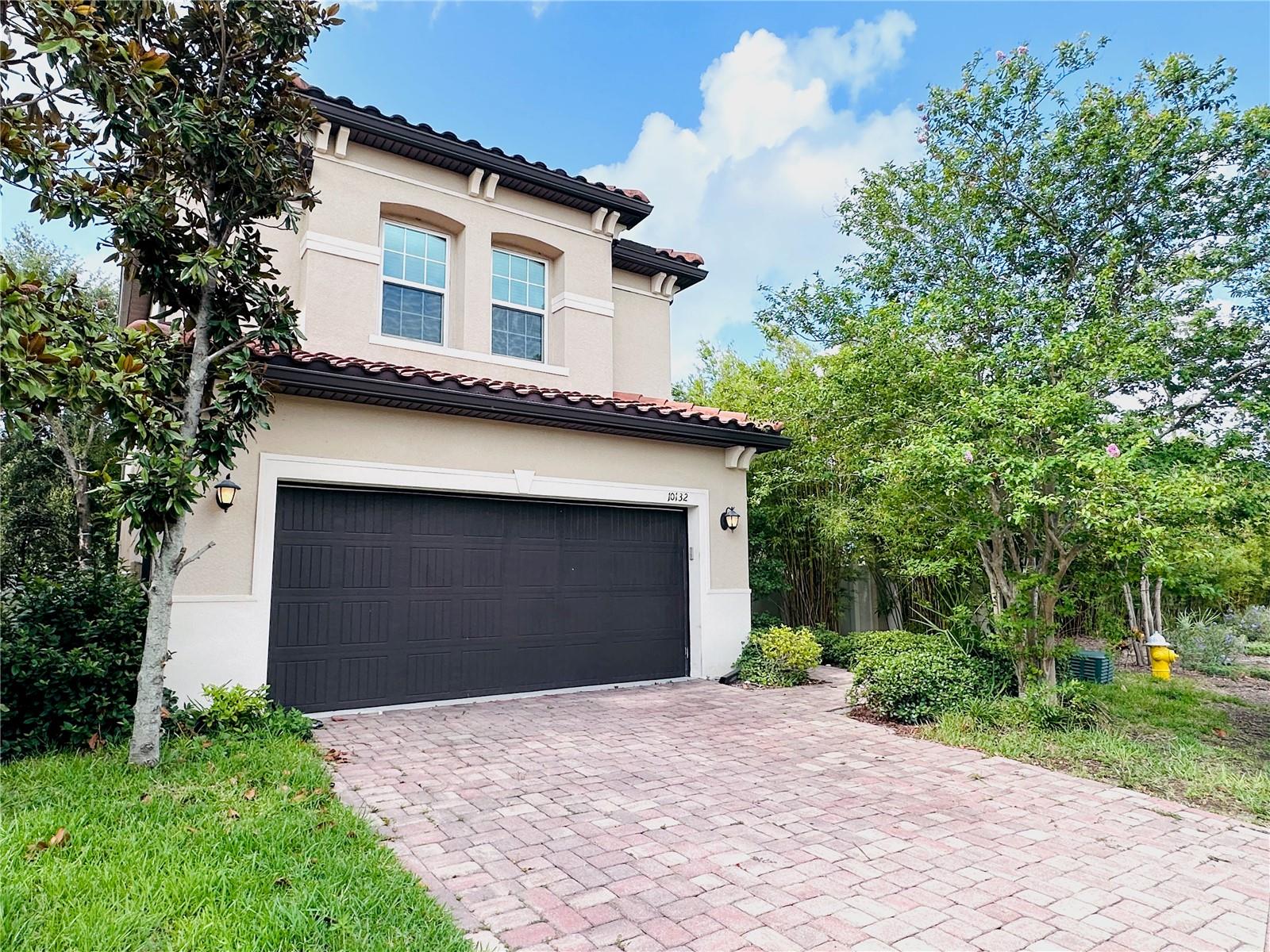 10132 Grand Oak Cir, Madeira Beach, FL 33708
