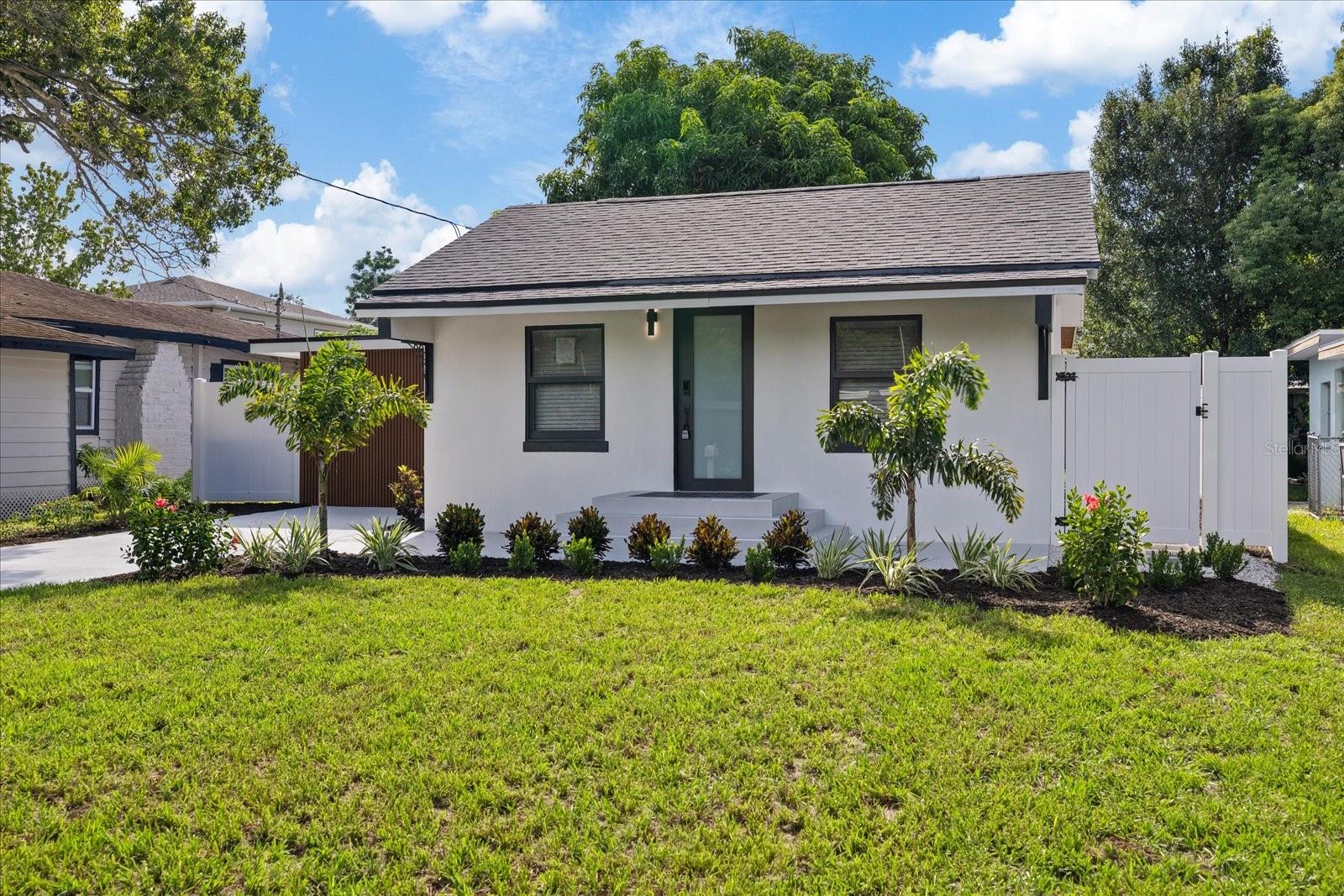 1936 Macomber Ave, Clearwater, FL 33755 photo