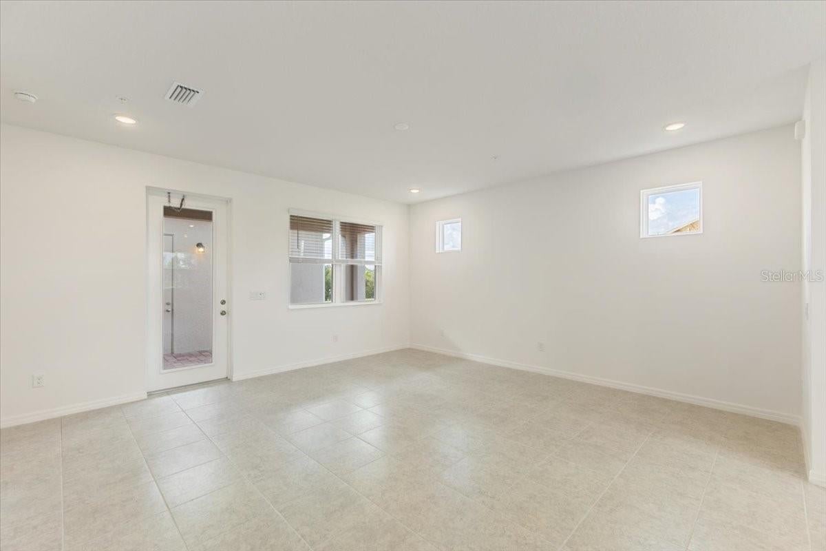 1552 Silver Lining Way, Apopka, FL 32703 photo