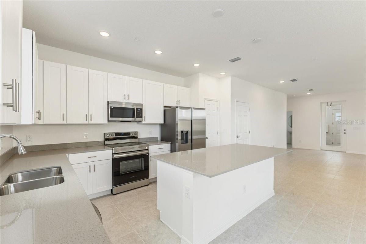 1552 Silver Lining Way, Apopka, FL 32703 photo