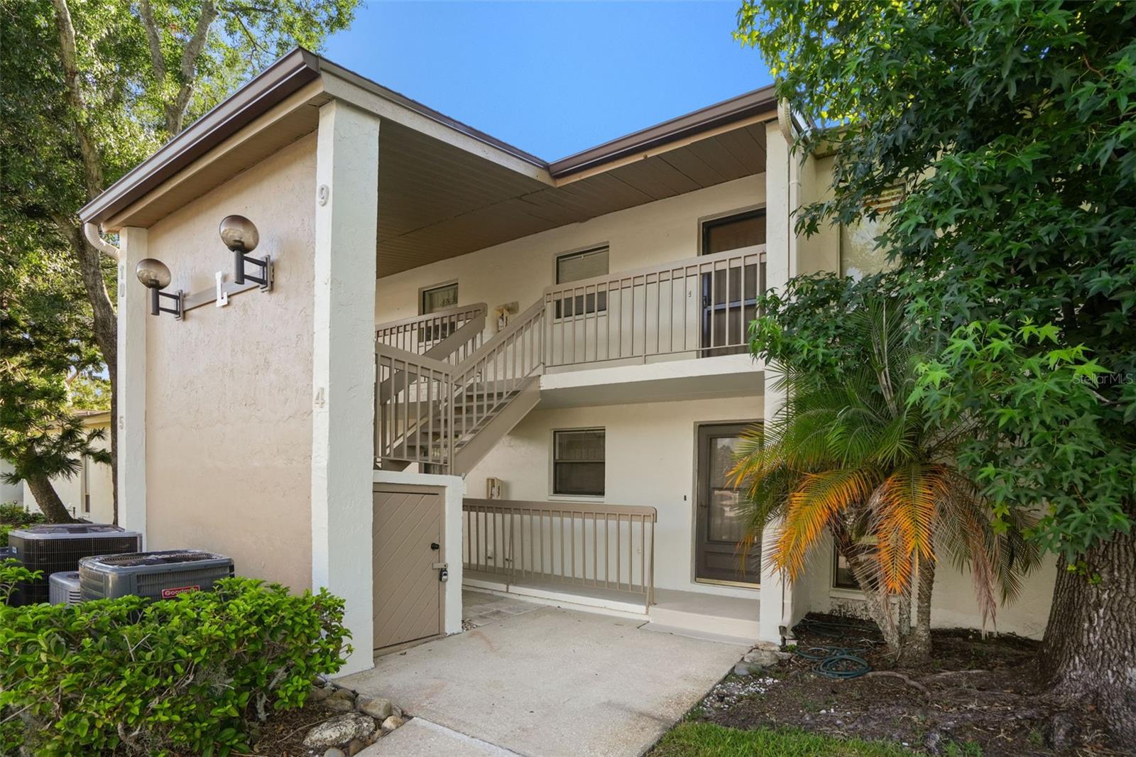 1200 Tarpon Woods Blvd, Palm Harbor, FL 34685