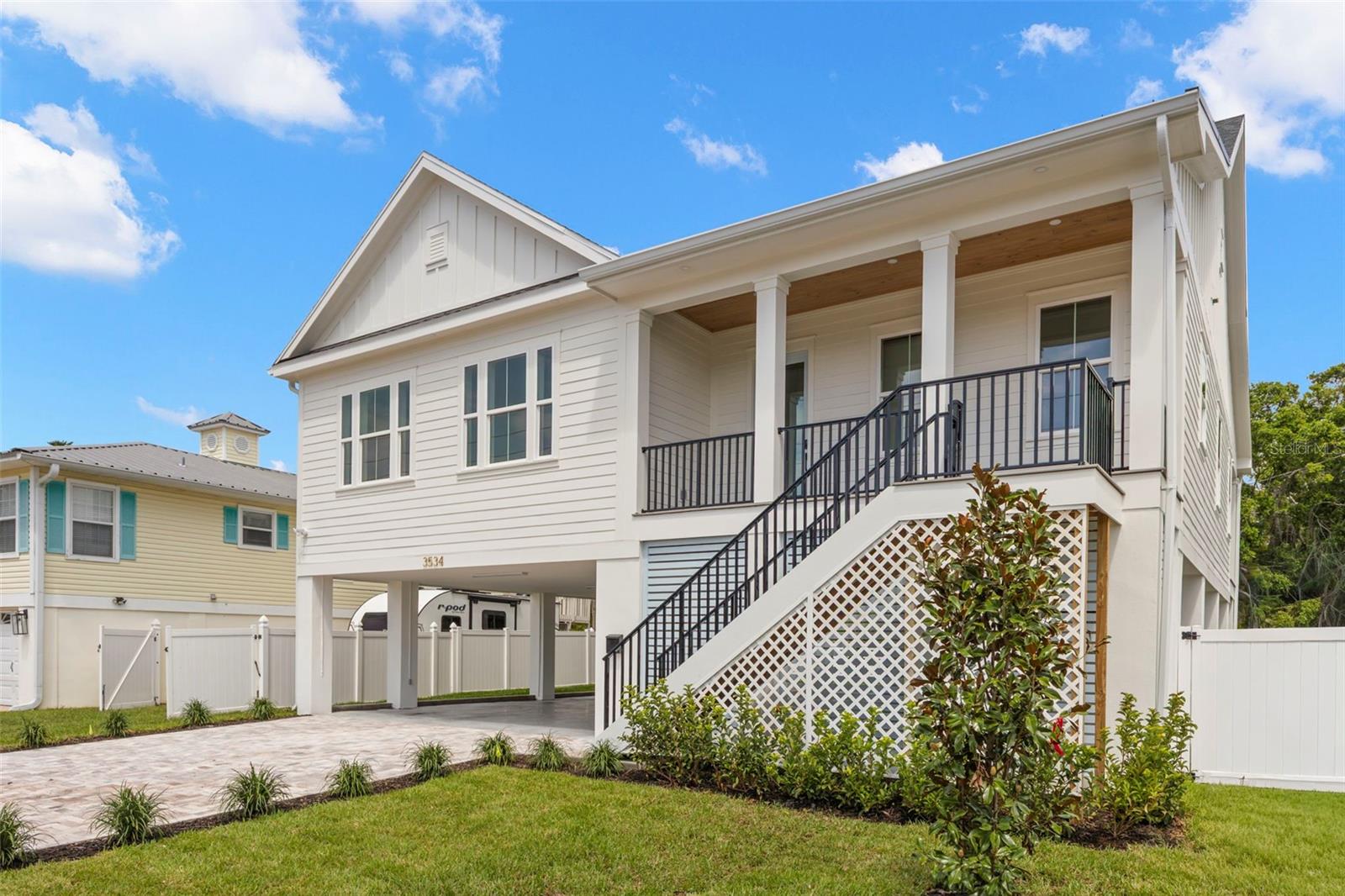 3534 Overlook Dr, Saint Petersburg, FL 33703 photo