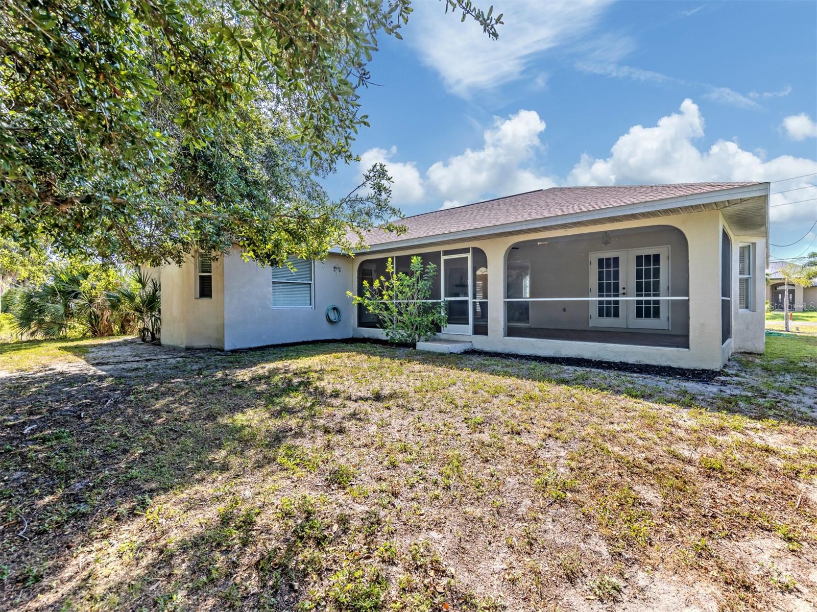 1056 Rotonda Cir, Rotonda West, FL 33947 photo
