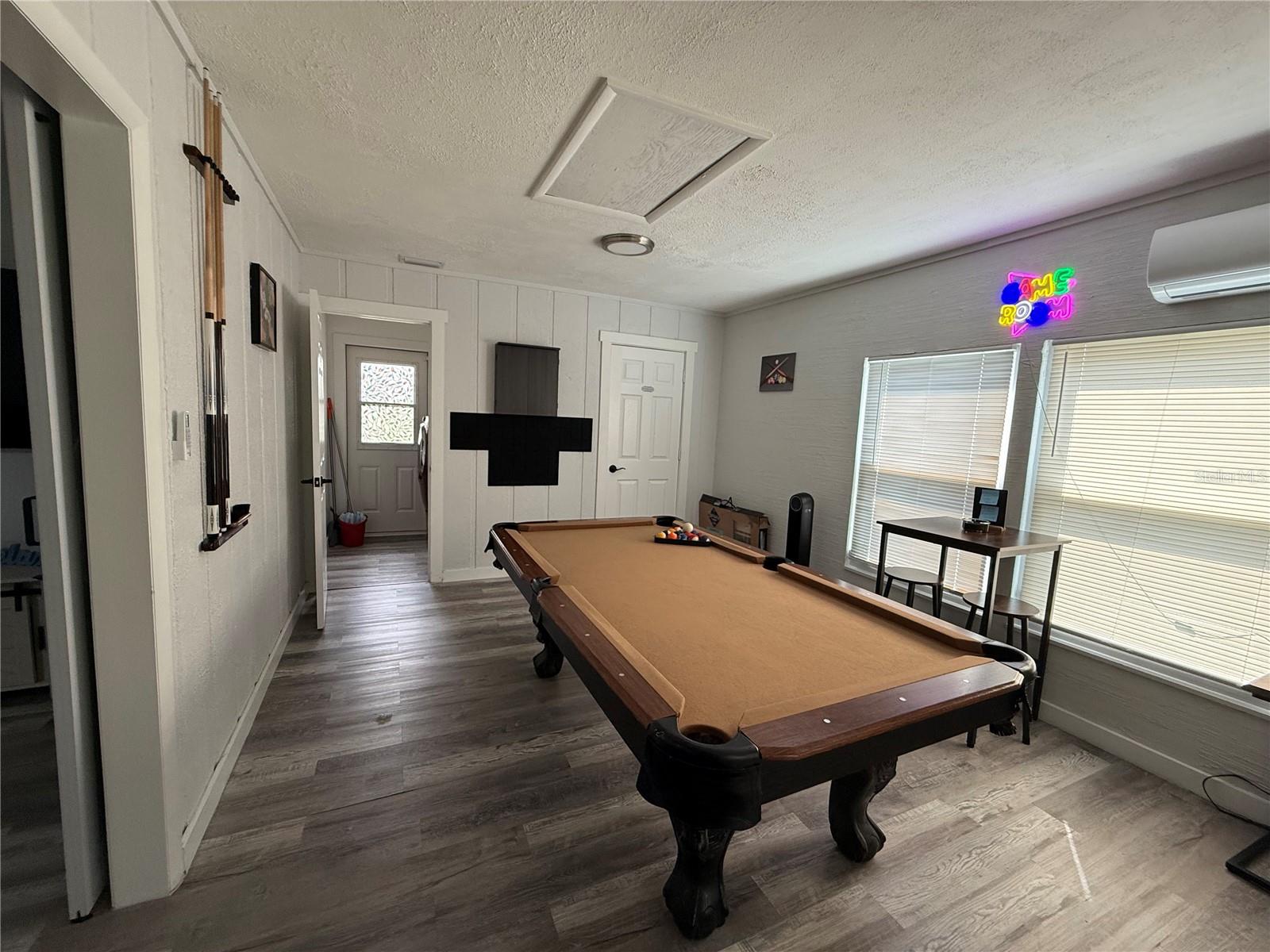 3988 San Luis Dr, Sarasota, FL 34235 photo