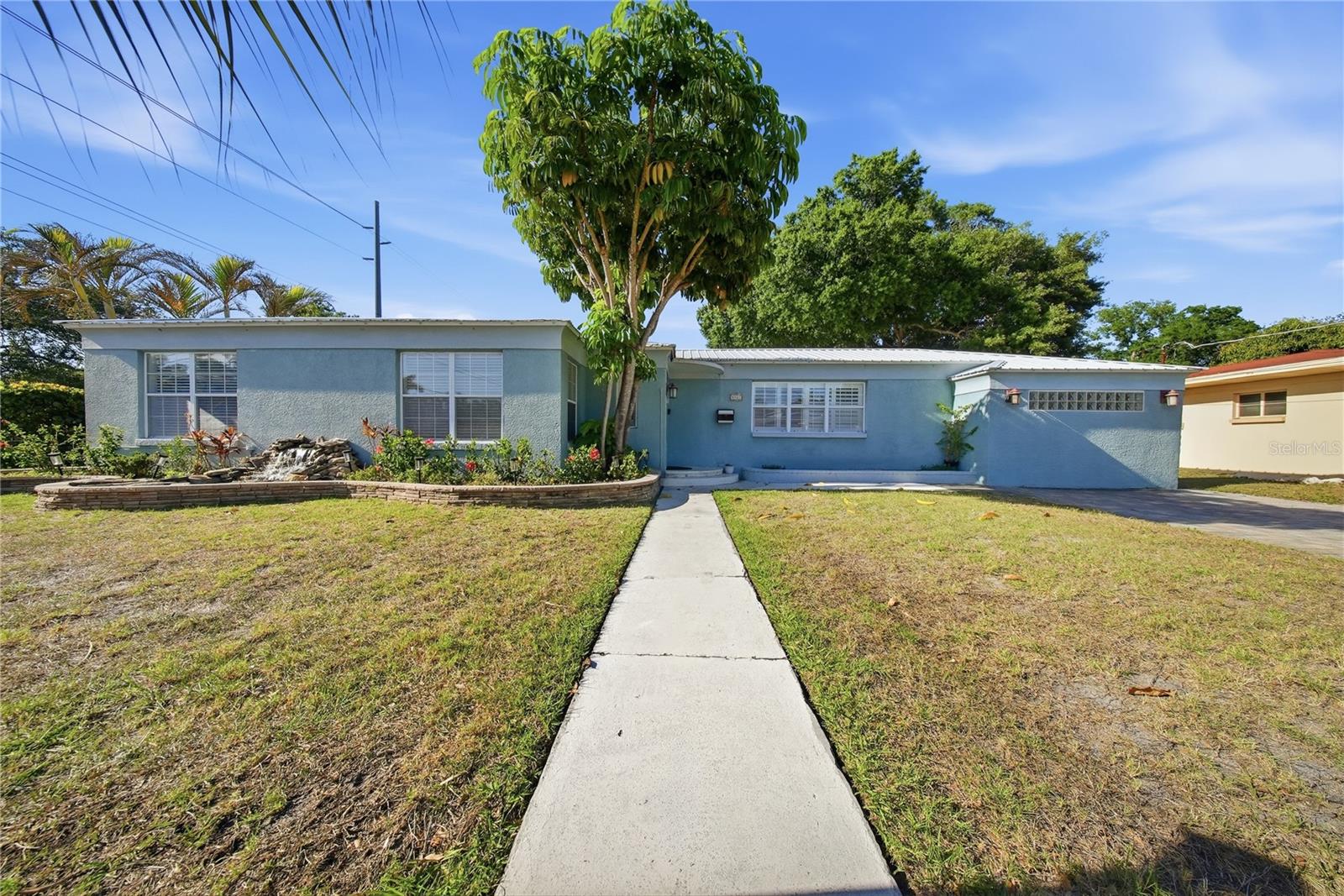 3921 W Bay To Bay Blvd, Tampa, FL 33629 photo