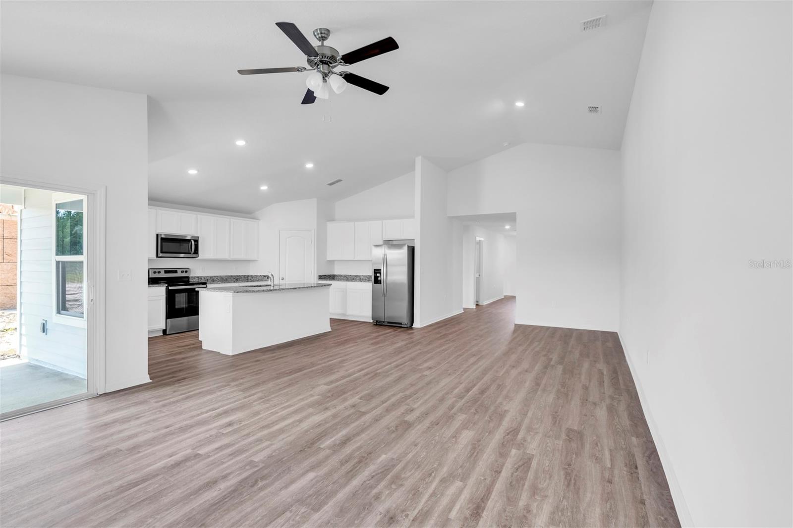 14192 SW 44 Ct, Ocala, FL 34473 photo